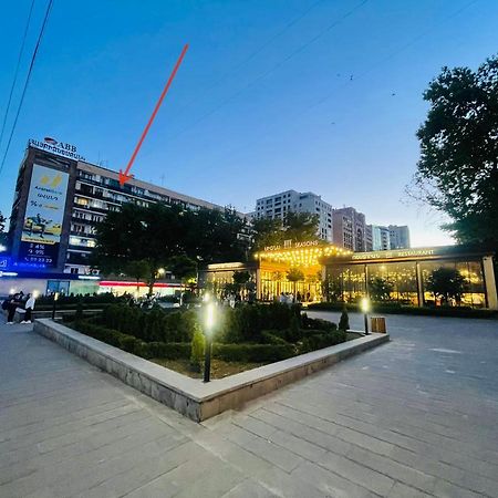 Panorama Apartments Jerevan Buitenkant foto