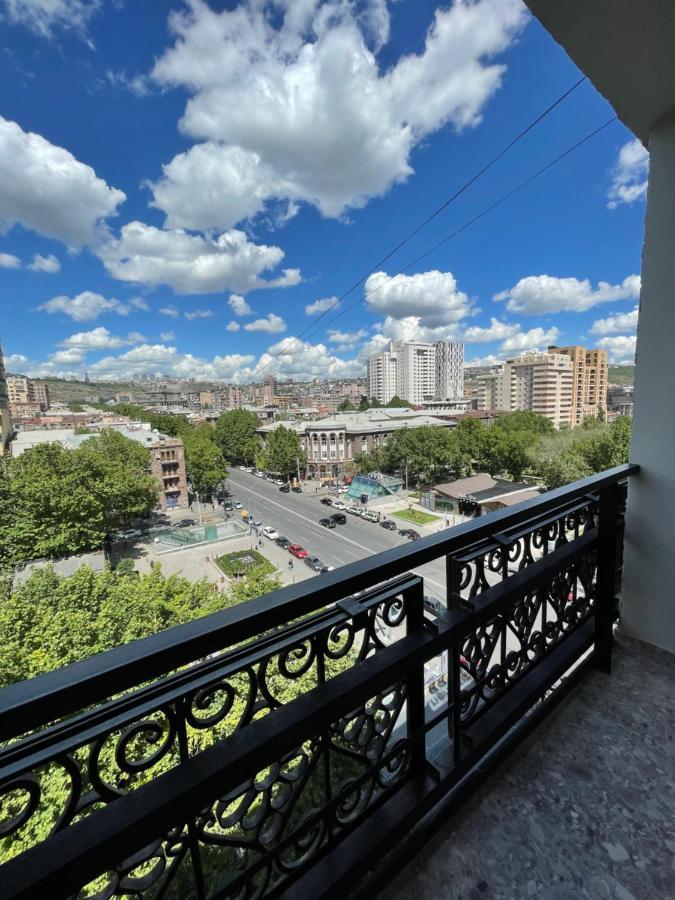 Panorama Apartments Jerevan Buitenkant foto