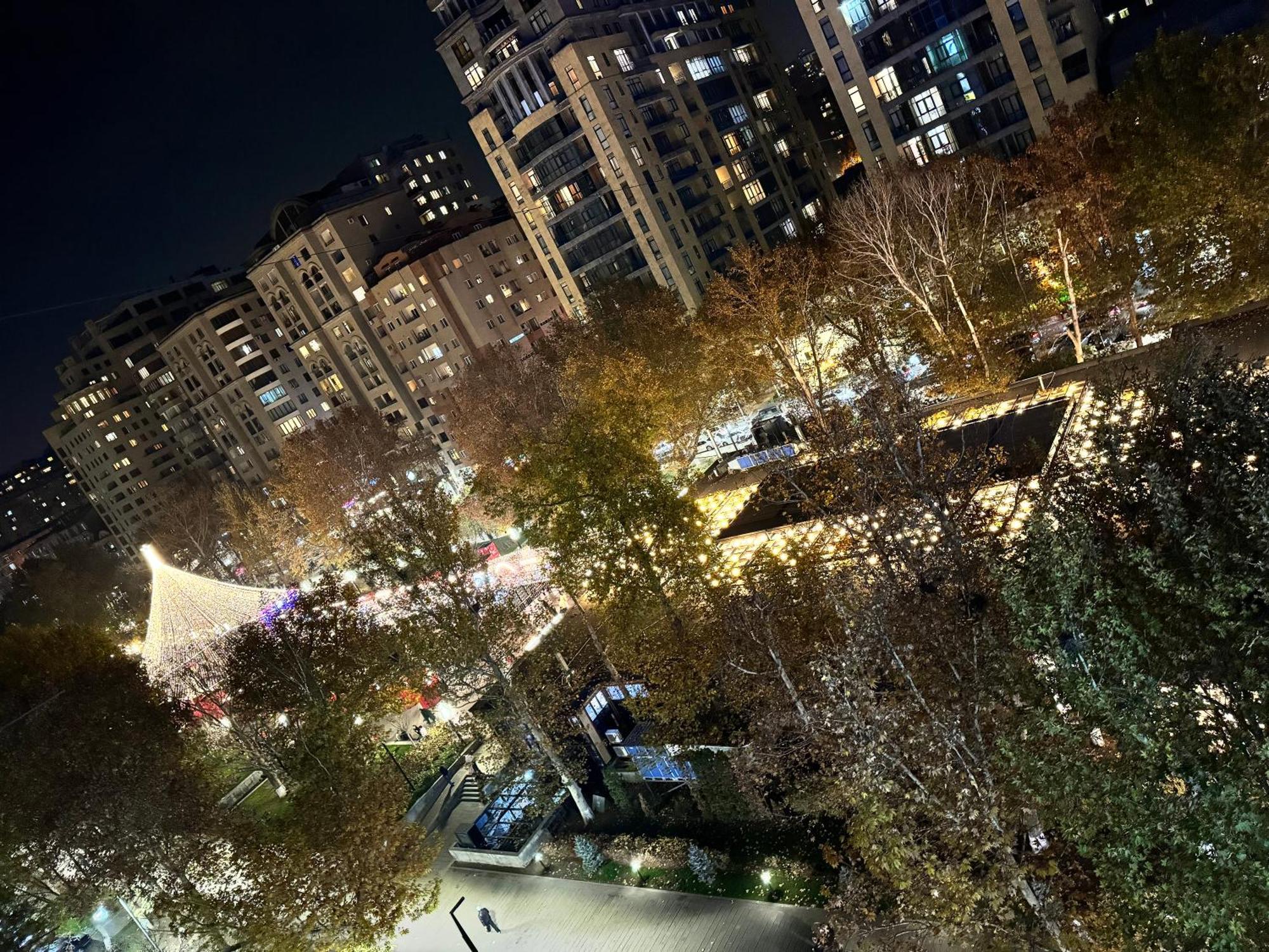 Panorama Apartments Jerevan Buitenkant foto